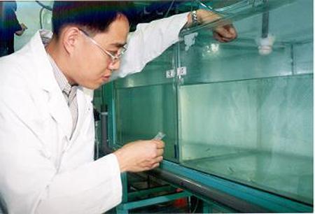 2000 (6).jpg - 實驗室-投餌 [Laboratory]-6