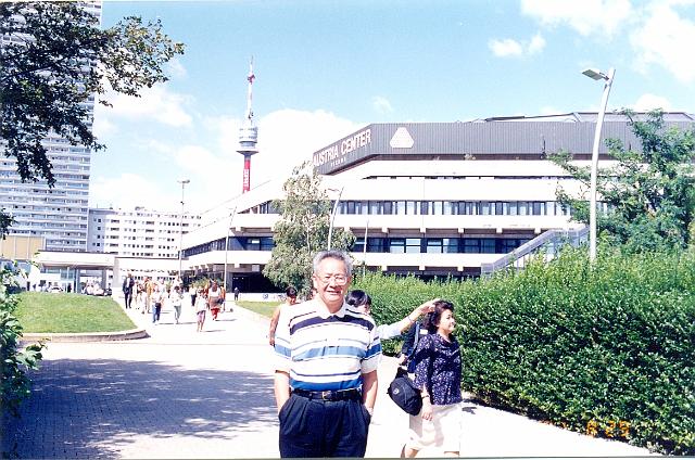 掃描0053.jpg - Aug 23-Sep 2, 2001 第17屆國際營養大會(17th ICN) (奧地利 維也納) [17th ICN (Vienna, Republic of Austria)]-10