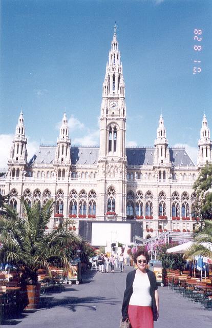 34.jpg - Aug 23-Sep 2, 2001 第17屆國際營養大會(17th ICN) (奧地利 維也納) [17th ICN (Vienna, Republic of Austria)]-13