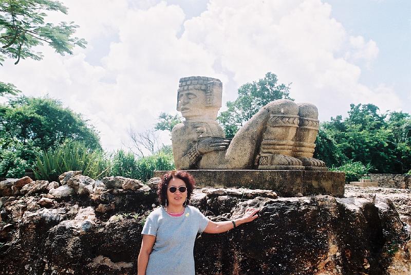 F1040013.JPG.JPG - Aug 28-Sep 9, 2002 墨西哥Cancun (Chichen Itza 瑪雅文化) (WAS Board Meeting & AguaMar Conference)-28