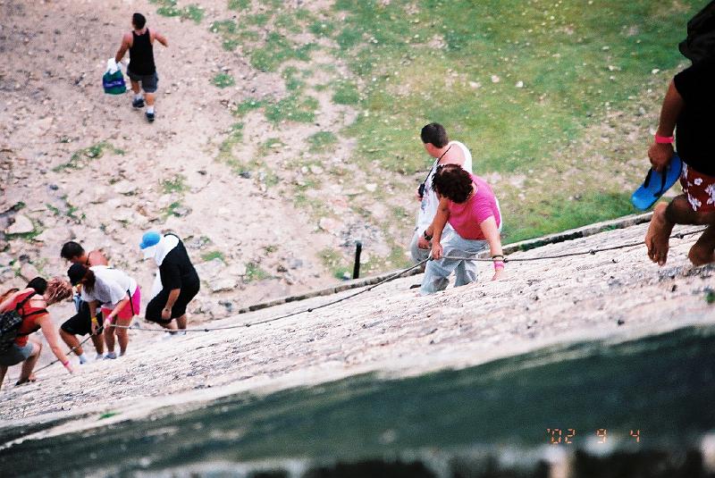 F1050007.JPG.JPG - Aug 28-Sep 9, 2002 墨西哥Cancun (Chichen Itza 瑪雅文化) (WAS Board Meeting & AguaMar Conference)-39