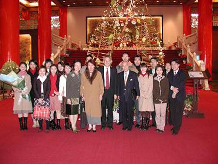 2002 (15).jpg - Dec 27, 2002 教育部終身國家講座教授頒獎典禮(圓山飯店) [National Endowed Chair Professorship Award (Grand Hotel)]-1