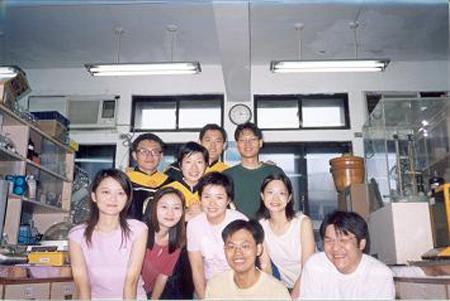 2002 (11).jpg - May 22, 2002 畢業典禮 [Graduation]-5