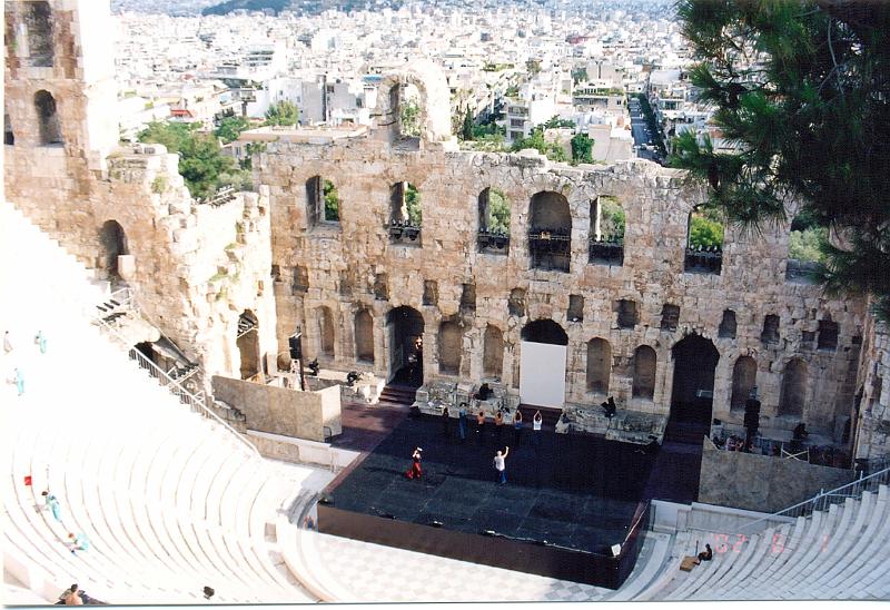 57(1).jpg - May 30-June 9, 2002 希臘 羅德島(Rhodes Island)，雅典 (10th ISNFF會前雅典行)-16