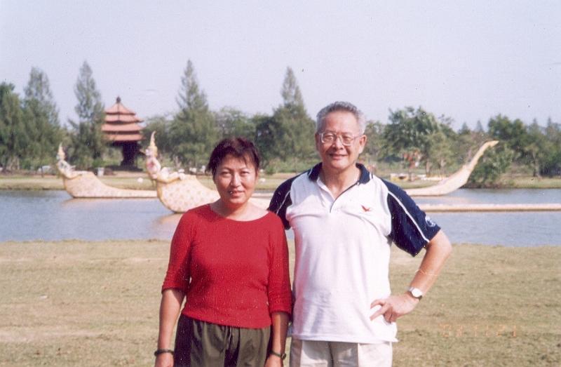 42.jpg - November 15-23, 2003  泰國 曼谷 (DSM-Roche, 9th Aquaculture Conference Asia Pacific)-12