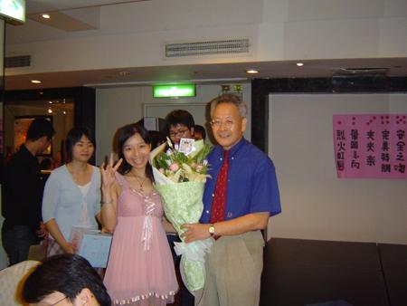 2005 (3).jpg - Jun 8, 2005 謝師宴(基隆，凱薩餐廳) [Teacher appreciation party]-3