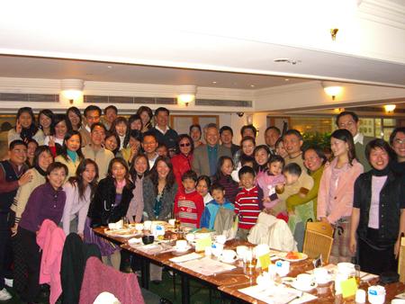 2006 (5).jpg - Jan 7, 2006 老師慶生會(凱薩餐廳) [Birthday Party for Prof. Shi-Yen Shiau]-3