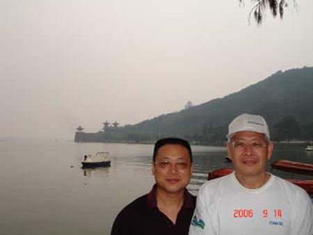 2006 (78).jpg - Sep 13~21, 2006 中科院水生所演講(中國大陸，武漢) [Lecture at Hydrobiology Institute, China Academy of Sciences(Wuhan, China)]-1