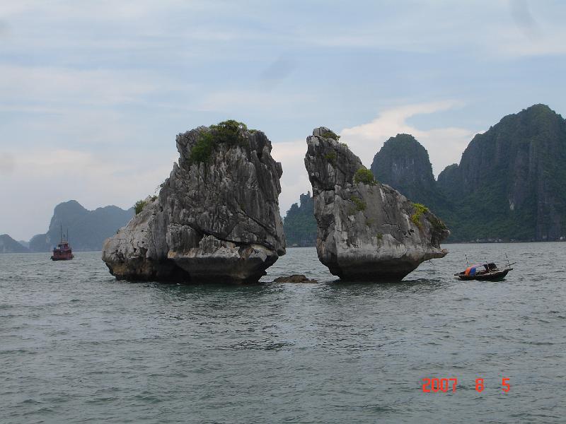 2007 (40).JPG - Aug 4-9, 2007 亞太水產養殖展(越南河內) (下龍灣) [Asian-Pacific Aquaculture 2007 (Hanoi, Vietnam)]-12