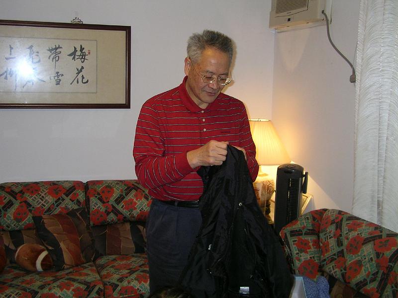 2008 (11).JPG - Jan 5, 2008 老師慶生會(老師家) [Birthday party for Prof, Shi-Yen Shiau]-3