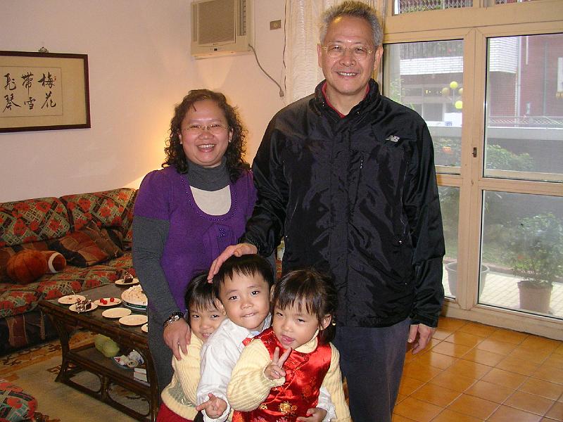 2008 (14).jpg - Jan 5, 2008 老師慶生會(老師家) [Birthday party for Prof, Shi-Yen Shiau]-6