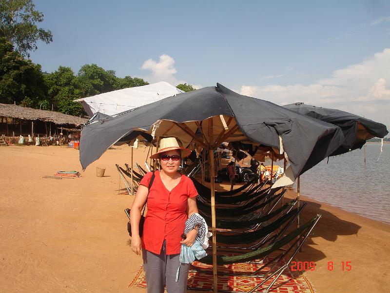 DSC08442.JPG - Aug 14-18, 2009 柬埔寨吳哥窟(游洞里薩湖) [Angkor Wat, Cambodia]-1