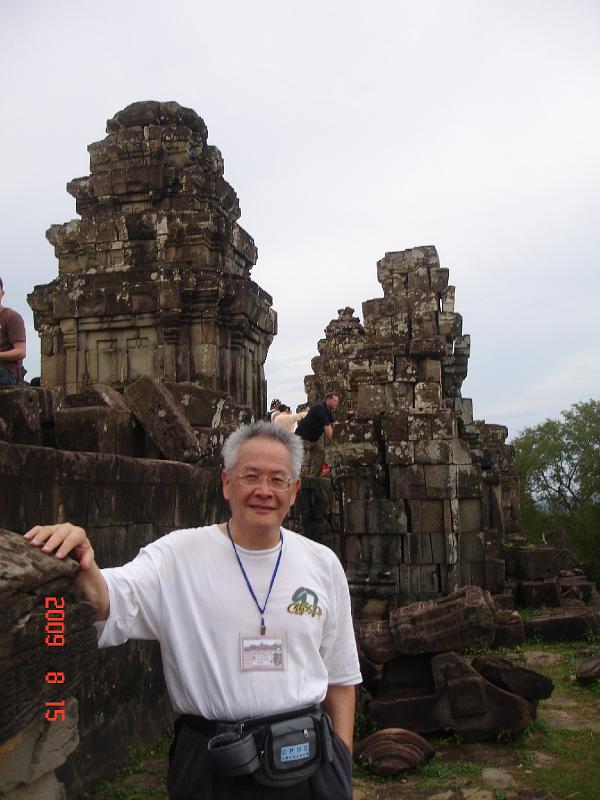 DSC08508.JPG - Aug 14-18, 2009 柬埔寨吳哥窟(小吳哥旁巴肯山) [Angkor Wat, Cambodia]-20