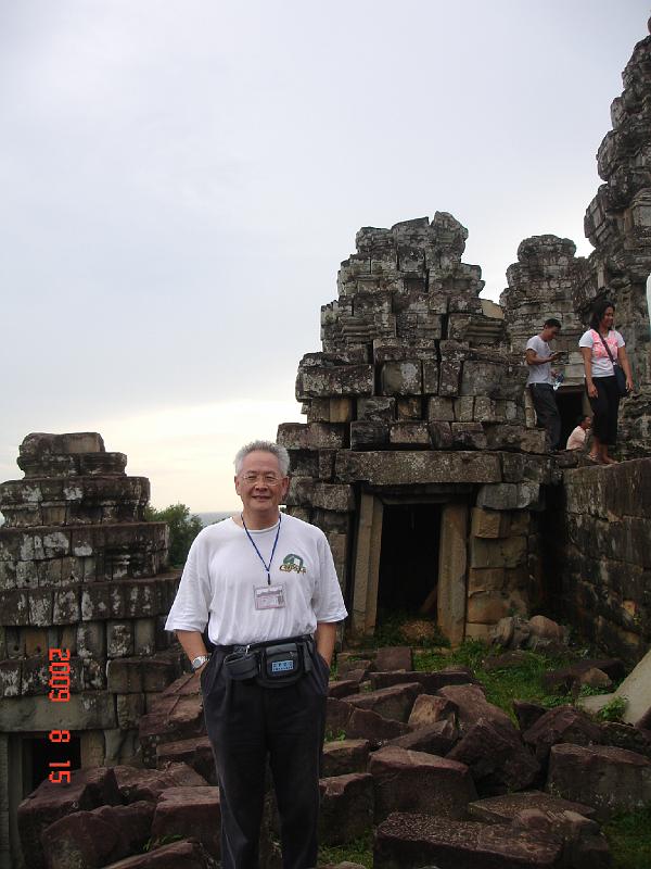 DSC08509.JPG - Aug 14-18, 2009 柬埔寨吳哥窟(小吳哥旁巴肯山) [Angkor Wat, Cambodia]-21