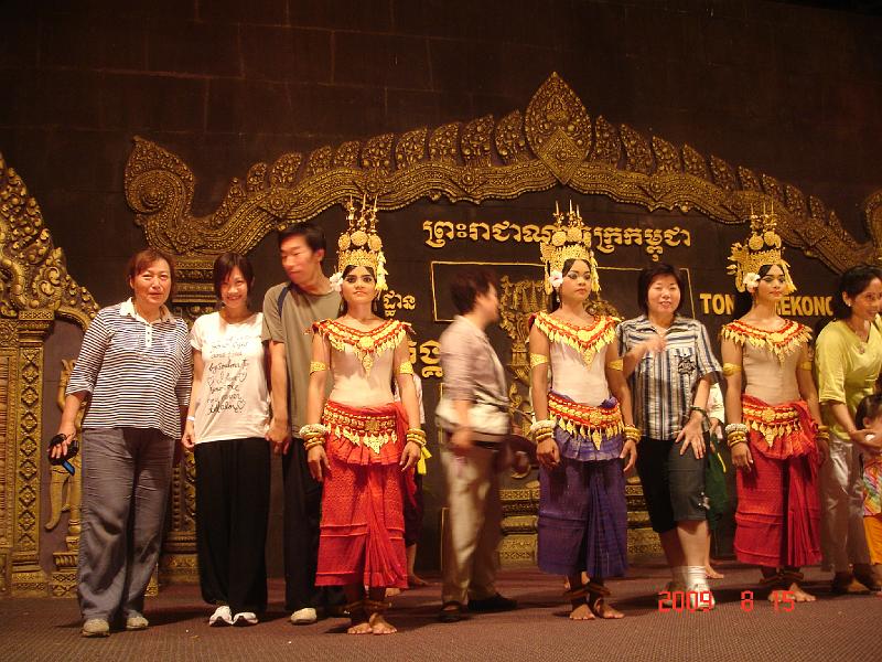 DSC08541.JPG - Aug 14-18, 2009 柬埔寨吳哥窟(小吳哥旁巴肯山) [Angkor Wat, Cambodia]-28