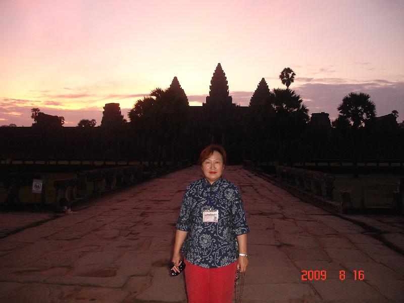 DSC08542.JPG - Aug 14-18, 2009 柬埔寨吳哥窟(小吳哥觀日出) [Angkor Wat, Cambodia]-29