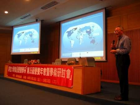 2009 (47).jpg - May ,2009 靜宜大學食品營養學系 (第三十五屆營養年會) [Annual Meeting of the Nutrition Society of Taiwan (Taichung, Providence University)]-4