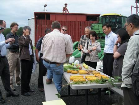 2010 (107).jpg - Aug 22-Sep 1, 2010 台灣 Biotech Delegate 訪美 (Washington DC, Martland, chapel Hill/Raleigh Research Triangle park, North Carolina) [Taiwan Biotech Delegate Visit US]-4
