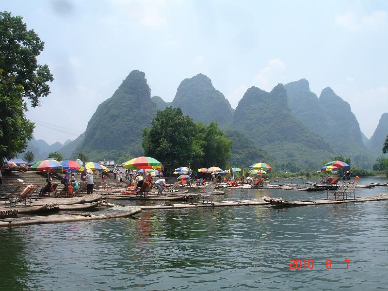 2010 (58).JPG - Aug 6-11, 2010 統一中山公司演講暨廣西桂林行 (桂林) [Trip to Gueilin, Guanxi, China]-3