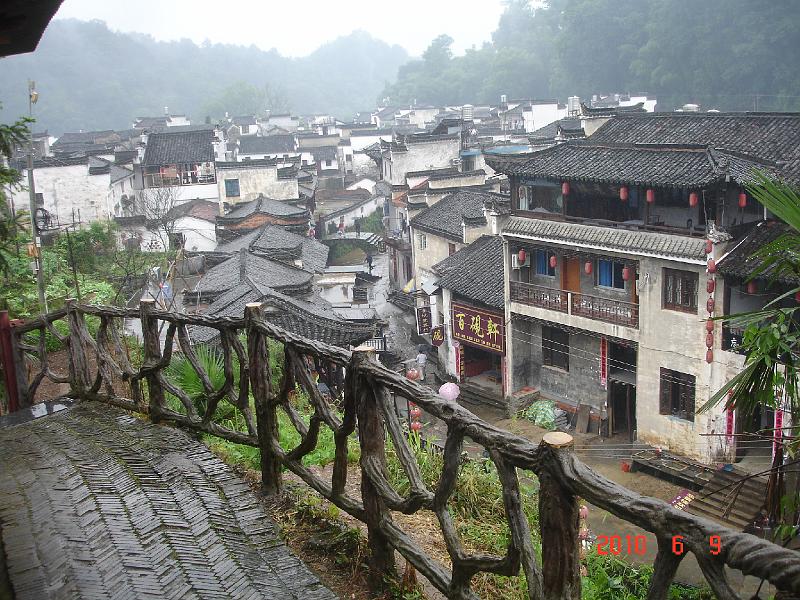 DSC00061.JPG - June 5-13, 2010 武漢中科院水生所演講後江西行 (婺源李坑) [Trip to Likeng, Jiangxi, China]-9