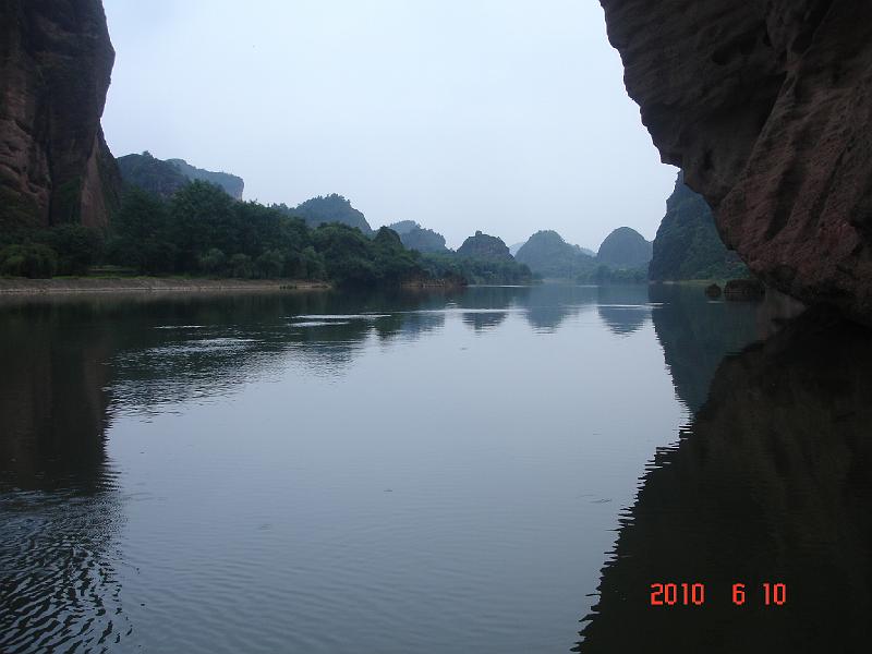 DSC00140.JPG - June 5-13, 2010 武漢中科院水生所演講後江西行 (龍虎山, 鷹潭) [Trip to Mountain Lunghu, Jiangxi, China]-6