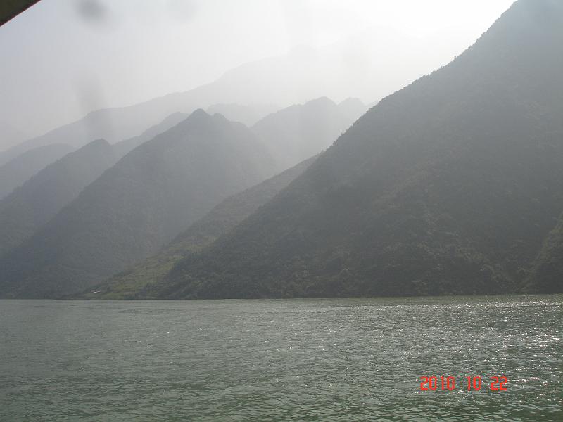 DSC00712.JPG - Oct 19-24, 2010 水利部中科院水工程生態研究所(長江三峽)(中國大陸，武漢) [Yangtze River(WuHan, China)]-12