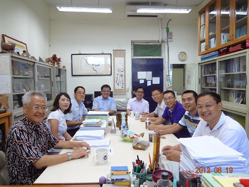 DSC02357.JPG - Aug 19, 2012 廣州海大集團海因特團隊到訪-1