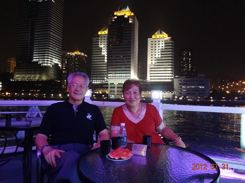 DSC01531.JPG - July 31-Aug 7, 2012 廣東農科院畜牧所演講 (中國大陸，廣東) (廣州珠江夜遊) [Trip to Pearl River, Guangdong, China]-1