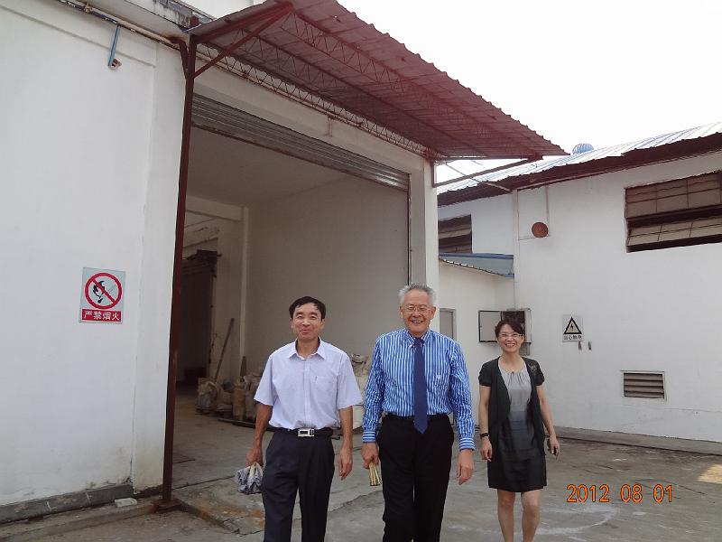 DSC01589.JPG - July 31-Aug 7, 2012 廣東農科院畜牧所演講 (中國大陸，廣東) [Institute of Aminal Science, Guangdong Academy of Agricultural Sciences (Guangdong, China)]-8