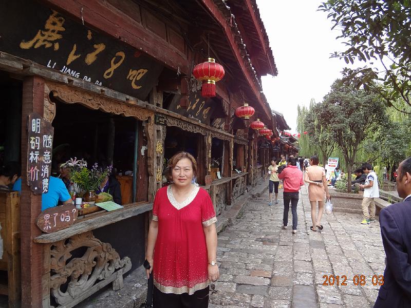 DSC02129.JPG - July 31-Aug 7, 2012 廣東農科院畜牧所演講後雲南行(麗江) [Trip to Lijiang city, Yunnan, China]-47