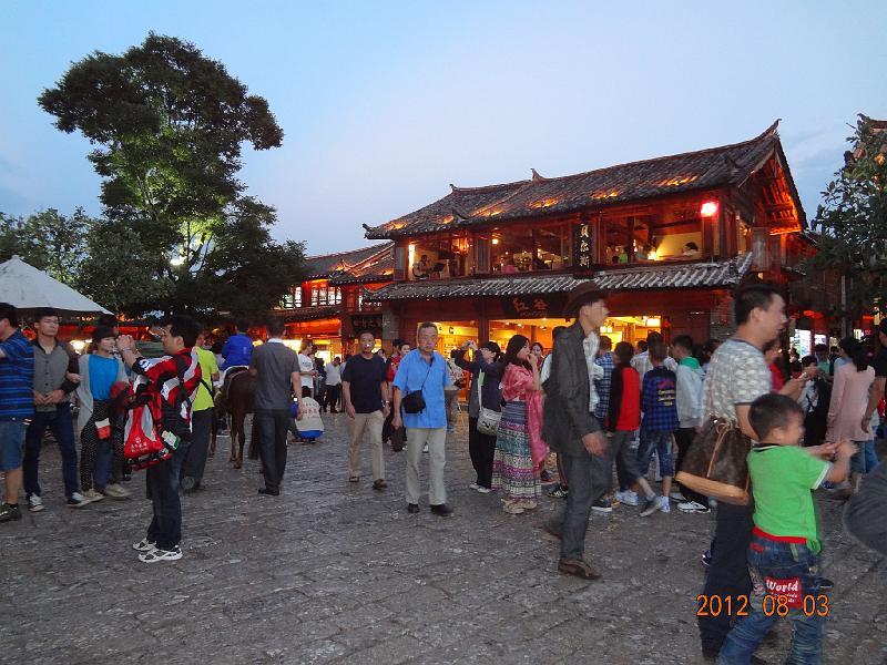 DSC02148.JPG - July 31-Aug 7, 2012 廣東農科院畜牧所演講後雲南行(麗江) [Trip to Lijiang city, Yunnan, China]-61