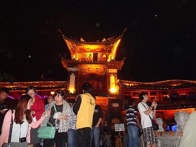 DSC02069.JPG - July 31-Aug 7, 2012 廣東農科院畜牧所演講後雲南行(麗江)-17