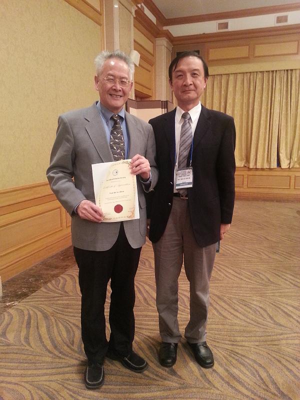 2013-05-01 18.31.29.jpg - Apr 28-May 3, 2013 亞水會第43次理事會議 (韓國，Yeosu) [Asian Fisheries Society 43rd Council Meeting (Korea, Yeosu)]-6