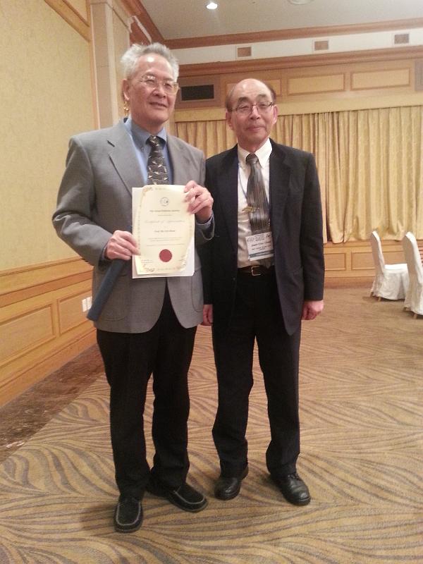 2013-05-01 18.32.24.jpg - Apr 28-May 3, 2013 亞水會第43次理事會議 (韓國，Yeosu) [Asian Fisheries Society 43rd Council Meeting (Korea, Yeosu)]-10