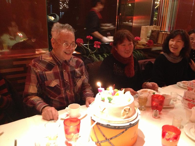 01.JPG - Jan 05, 2013 老師慶生會(基隆西堤牛排館) [Birthday Party for Prof. Shi-Yen Shiau (Tasty)]-2