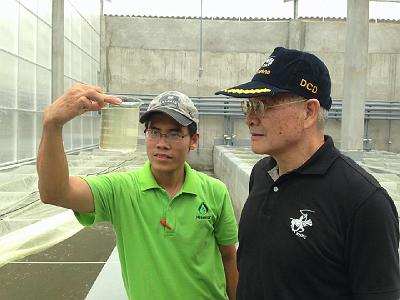 1004648_229000510587550_1930938786_n.jpg - Aug 2-6, 2013 昇龍蝦苗場開幕典禮 (寧順，越南)-18