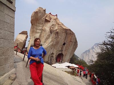 DSC00210.JPG - Aug 23-30, 2013 廣州海因特公司(海大集團)邀請參訪旅遊-陜西，西安 (西岳華山)-4