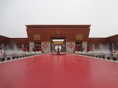 DSC00312.JPG - Aug 23-30, 2013 廣州海因特公司(海大集團)邀請參訪旅遊-陜西，西安 (法門寺)-2