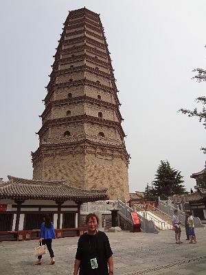 DSC00331.JPG - Aug 23-30, 2013 廣州海因特公司(海大集團)邀請參訪旅遊-陜西，西安 (法門寺)-6