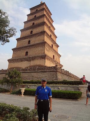 DSC00529.JPG - Aug 23-30, 2013 廣州海因特公司(海大集團)邀請參訪旅遊-陜西，西安 (大雁塔)-7