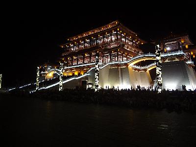 DSC00563.JPG - Aug 23-30, 2013 廣州海因特公司(海大集團)邀請參訪旅遊-陜西，西安 (大唐芙蓉園)-3