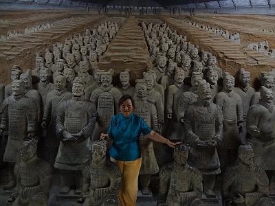 DSC00614.JPG - Aug 23-30, 2013 廣州海因特公司(海大集團)邀請參訪旅遊-陜西，西安 (兵馬俑)-11