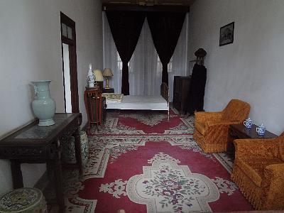 DSC00637.JPG - Aug 23-30, 2013 廣州海因特公司(海大集團)邀請參訪旅遊-陜西，西安 (華清宮-西安事變  蔣介石臥室)-3