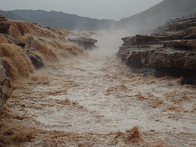 DSC00811.JPG - Aug 23-30, 2013 廣州海因特公司(海大集團)邀請參訪旅遊-陜西，西安 (壺口瀑布)-11
