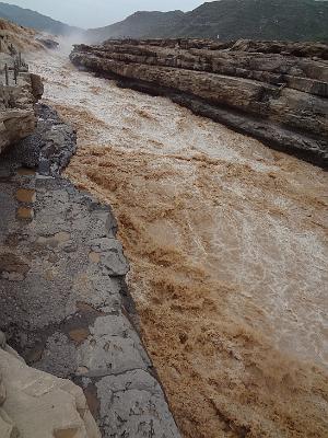 DSC00832.JPG - Aug 23-30, 2013 廣州海因特公司(海大集團)邀請參訪旅遊-陜西，西安 (壺口瀑布)-15