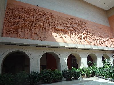 DSC00952.JPG - Aug 23-30, 2013 廣州海因特公司(海大集團)邀請參訪旅遊-陜西，西安 (延安革命紀念館)-3