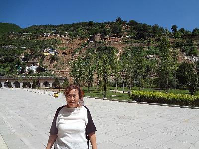 DSC01006.JPG - Aug 23-30, 2013 廣州海因特公司(海大集團)邀請參訪旅遊-陜西，西安 (延安革命紀念館)-5