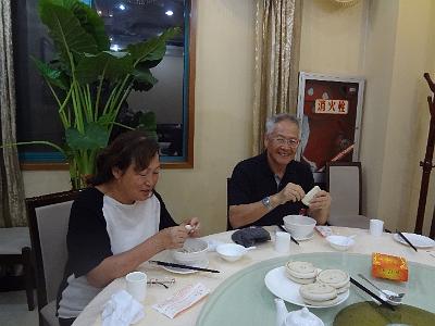 DSC01008.JPG - Aug 23-30, 2013 廣州海因特公司(海大集團)邀請參訪旅遊-陜西，西安 (羊肉泡饃)-1