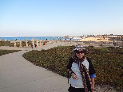 DSC01749.JPG - Oct 5-13, 2013 第十屆國際吳郭魚養殖學術研討會(ISTA10)-以色列，耶路撒冷(該撒利亞 羅馬劇場)-10