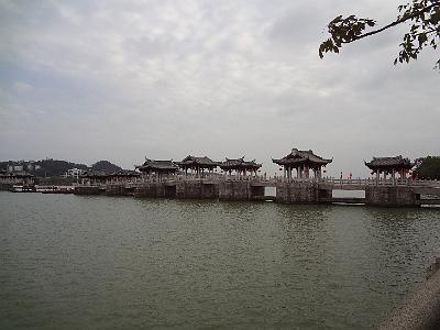 DSC02049.JPG - Nov 9-17, 2013 第九屆世界華人魚蝦營養學術研討會(9th SWCSNFFS) -中國大陸，廈門(會前至汕頭大學演講與參訪-潮州市 )-8